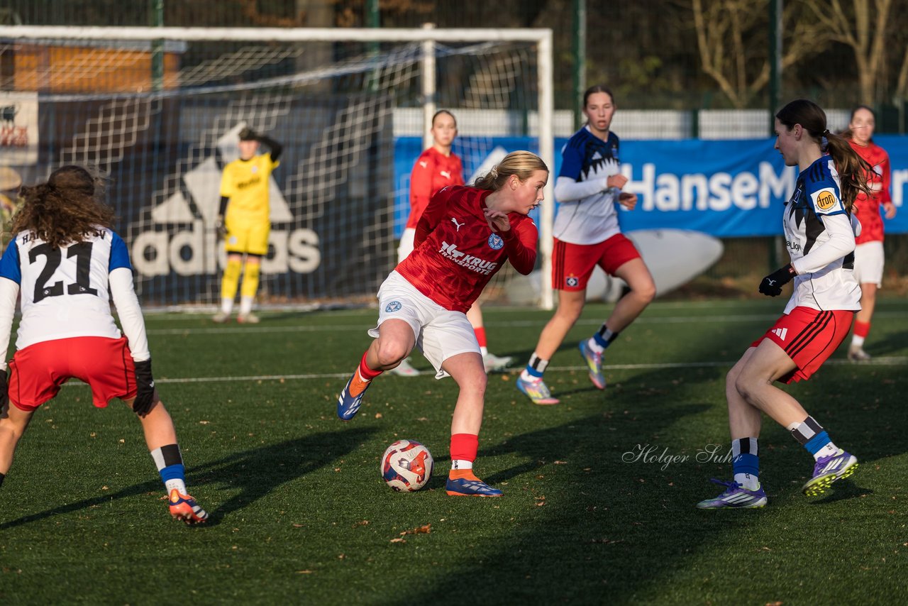 Bild 135 - wBJ Hamburger SV - Holstein Kiel : Ergebnis: 8:0